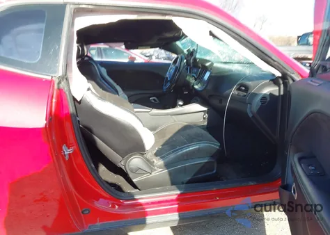 2015 Dodge Challenger Srt 392 from USA, damaged, VIN 2C3CDZDJ8FH747542